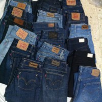Lote 4 Levis de chica